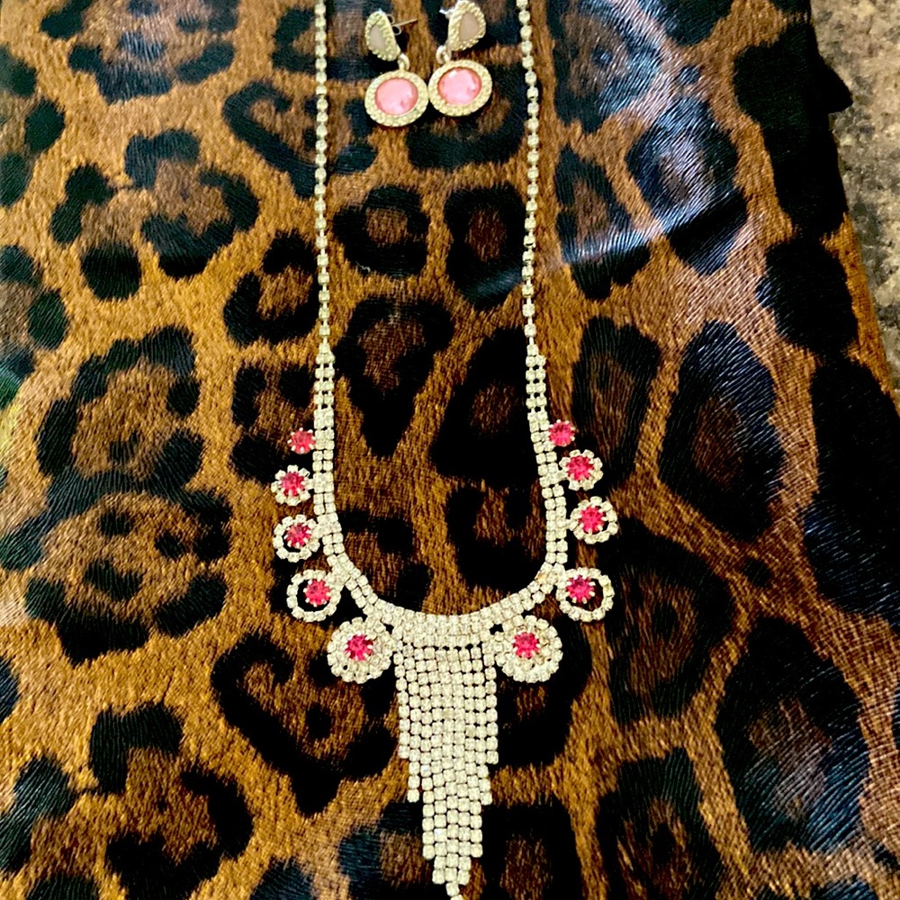 Vintage Pink and clear Rhinestone Silver Necklace / Earrings Adjust size